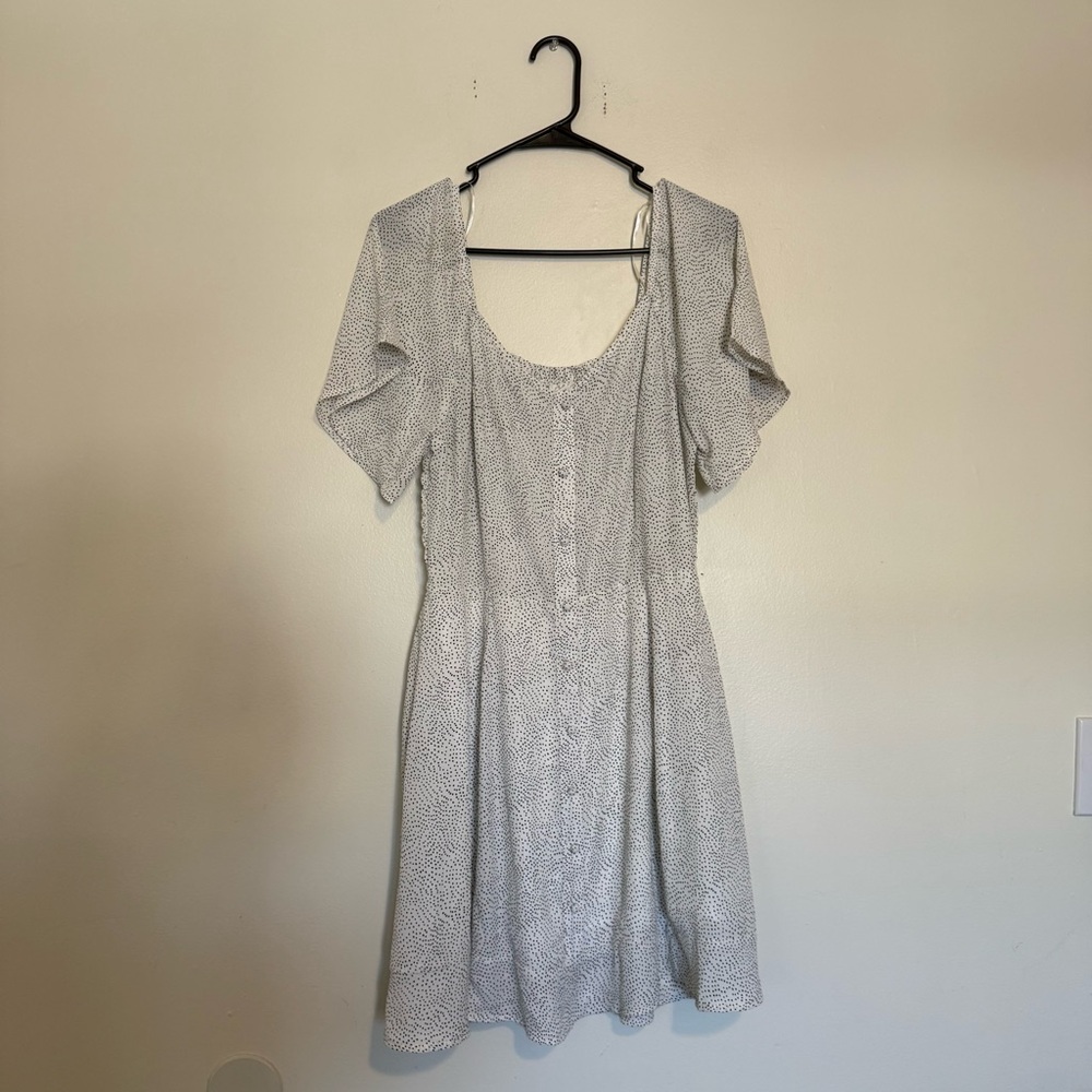 Sienna Sky | White Spotted Button Front Short Sleeve Midi Dress